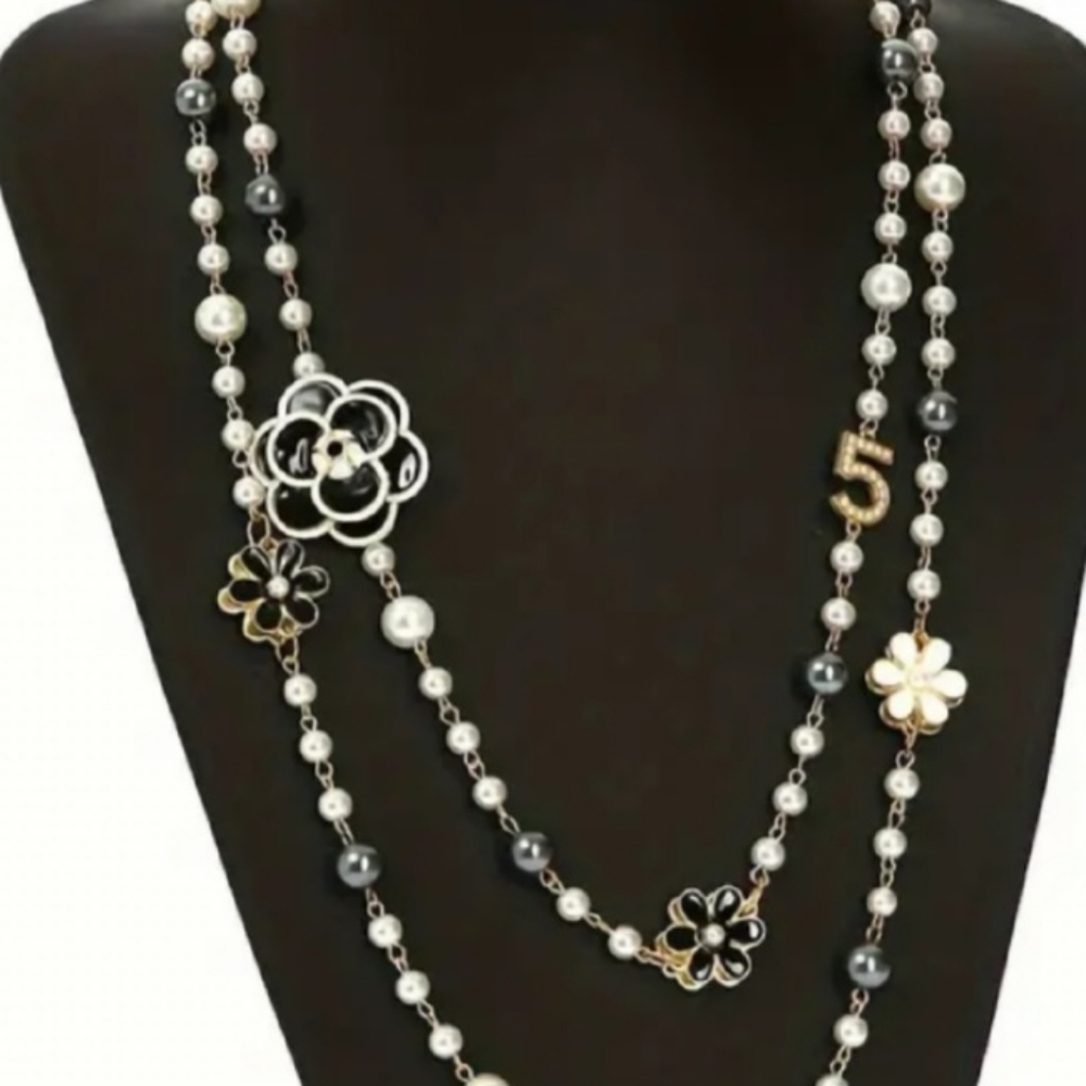 French Court Style Faux Pearl Necklace Korean Style Flower Beaded Number 5 - Picture 6 of 6